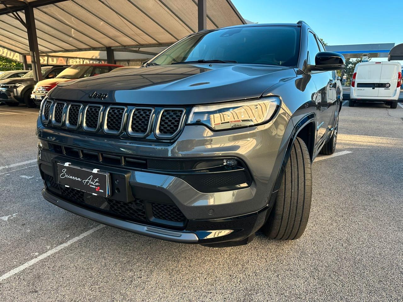 Jeep Compass 1.5 Turbo T4 130 MHEV 2WD summit