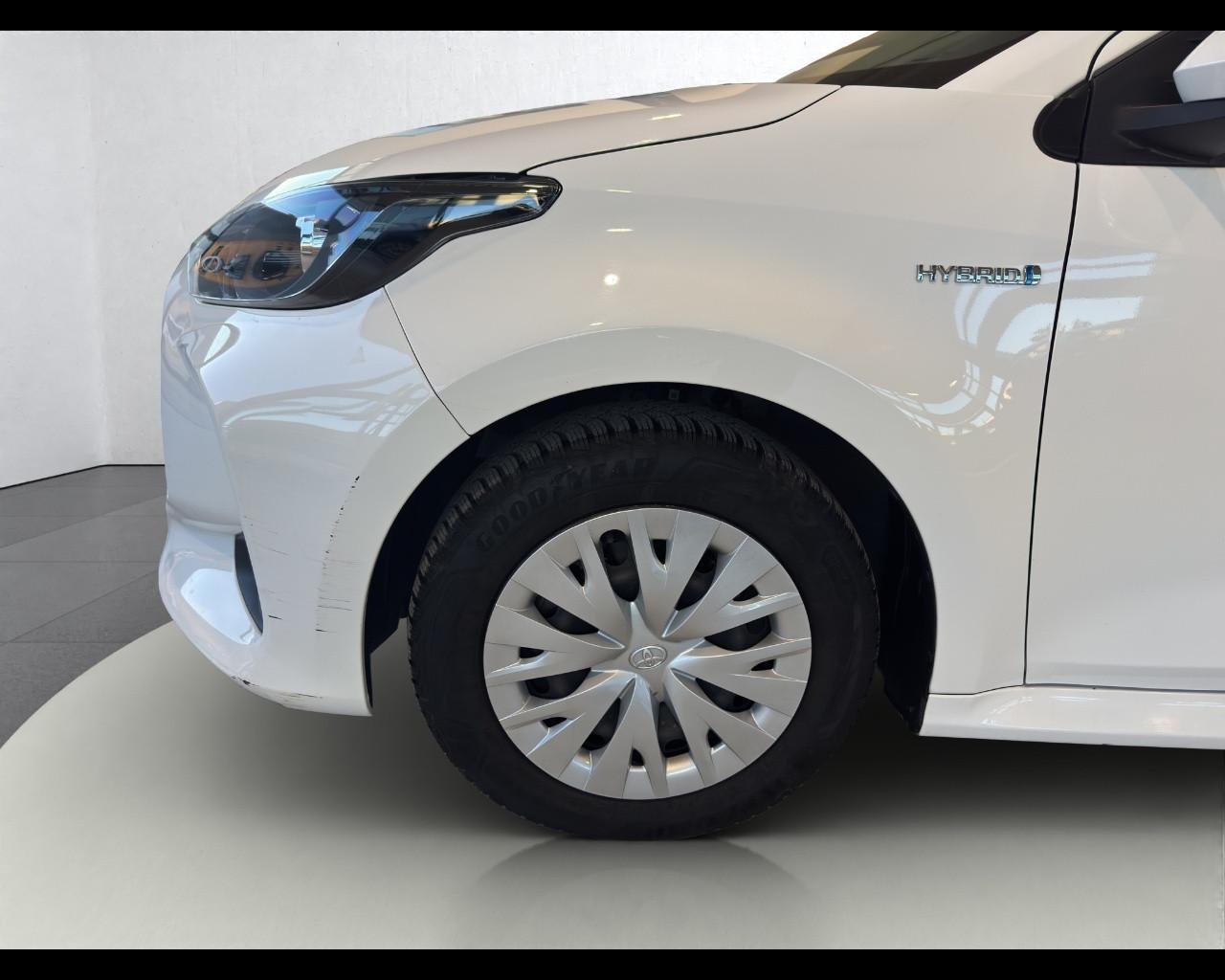 TOYOTA Yaris 4ª serie - Yaris 1.5 Hybrid 5 porte Business