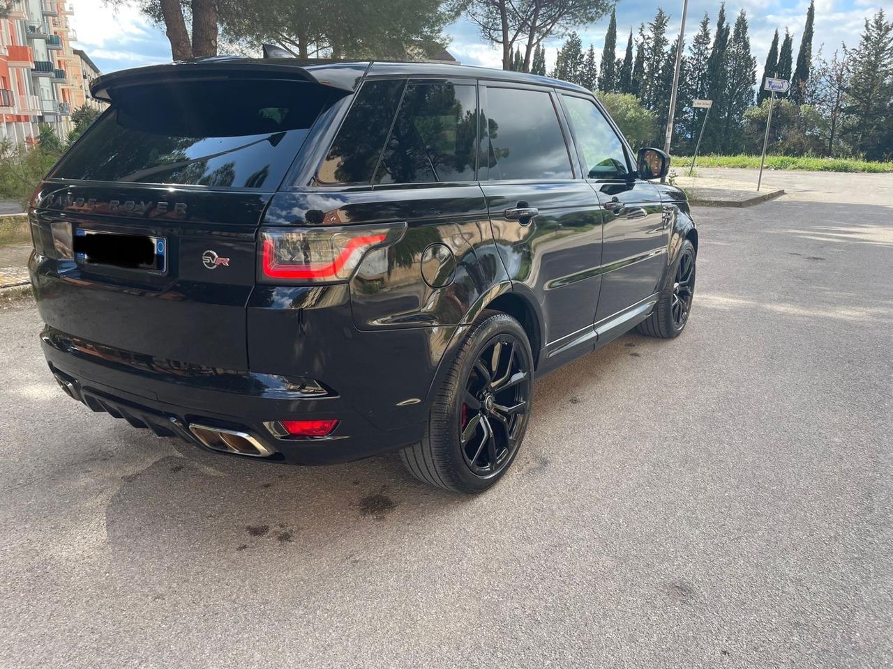 Land Rover Range Sport 5.0 V8 Supercharged 575 CV SVR