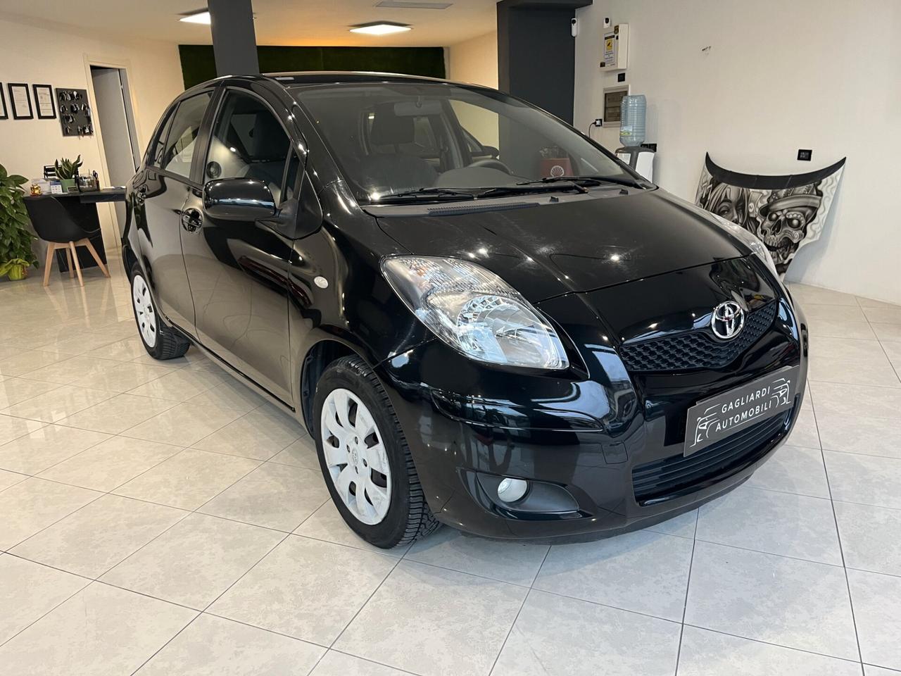 Toyota Yaris 1.3 5 porte