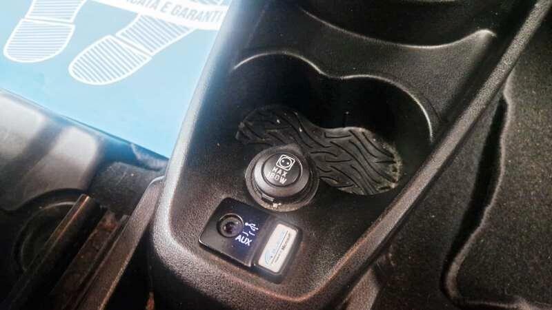 Lancia Ypsilon 1.2 69 CV S&S Gold