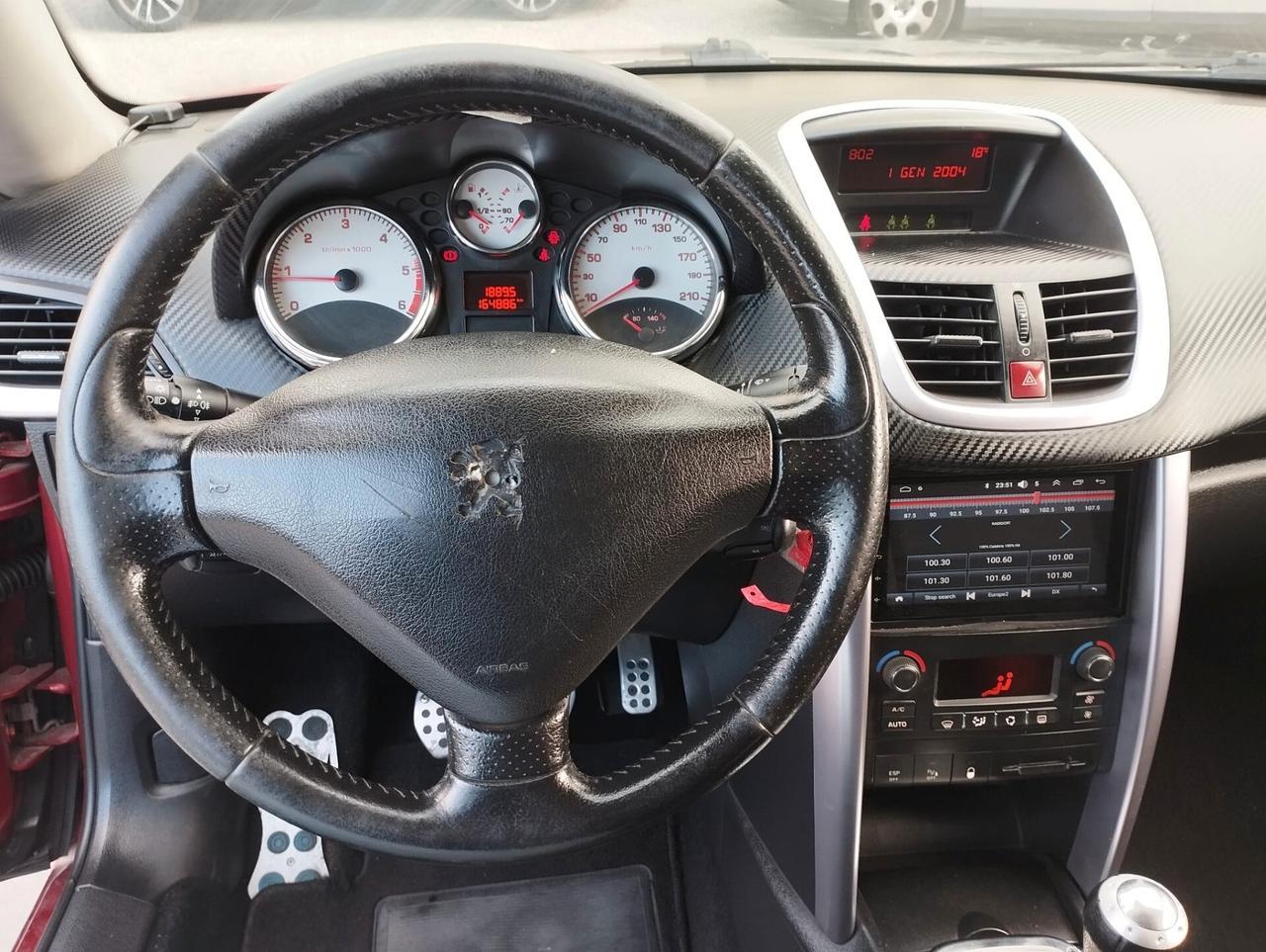 Peugeot 207 1.6 HDi 110CV CC Tecno