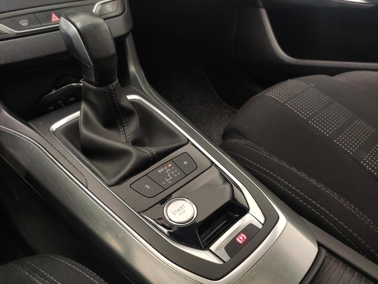 Peugeot 308 BlueHDi 150 S&S SW Allure