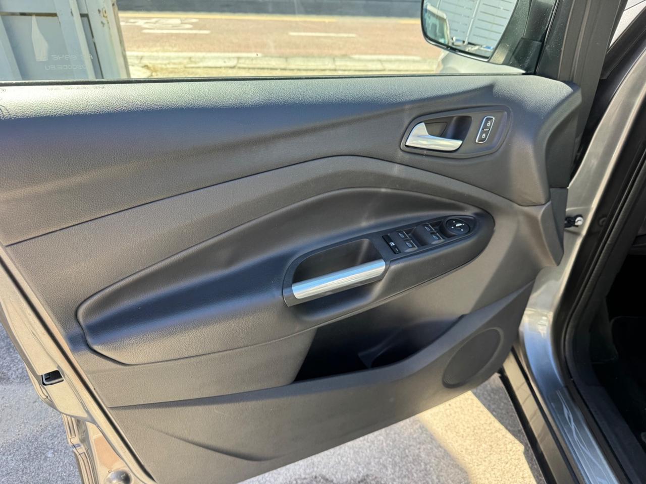 Ford Kuga 2.0 DIESEL 140CV 4X4 Titanium 2013