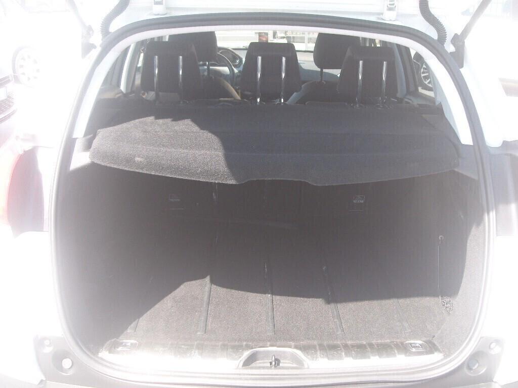 Peugeot 2008 1.6 HDi 92 CV Allure 98'000KM - 2014