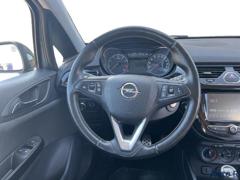 Opel Corsa 1.4 5 porte Cosmo