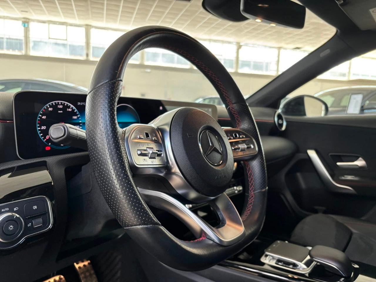 Mercedes-benz A 180 A 180 d Automatic Premium