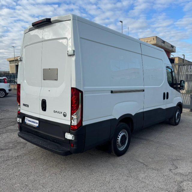 IVECO DAILY 35S14 VH2 3520 FURGONE PASSO MEDIO/LUNGO 3