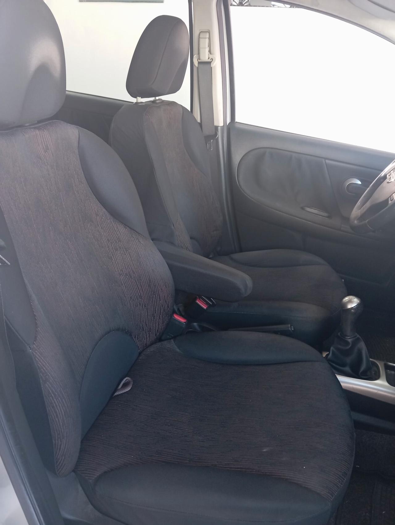 Nissan Note 1.5 diesel 2010 CON GARANZIA