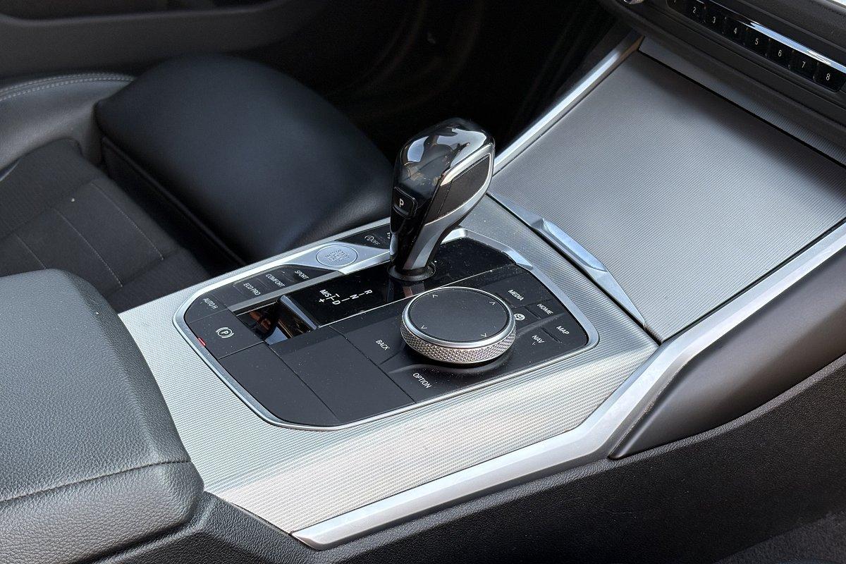 BMW 320d xDrive Touring Sport