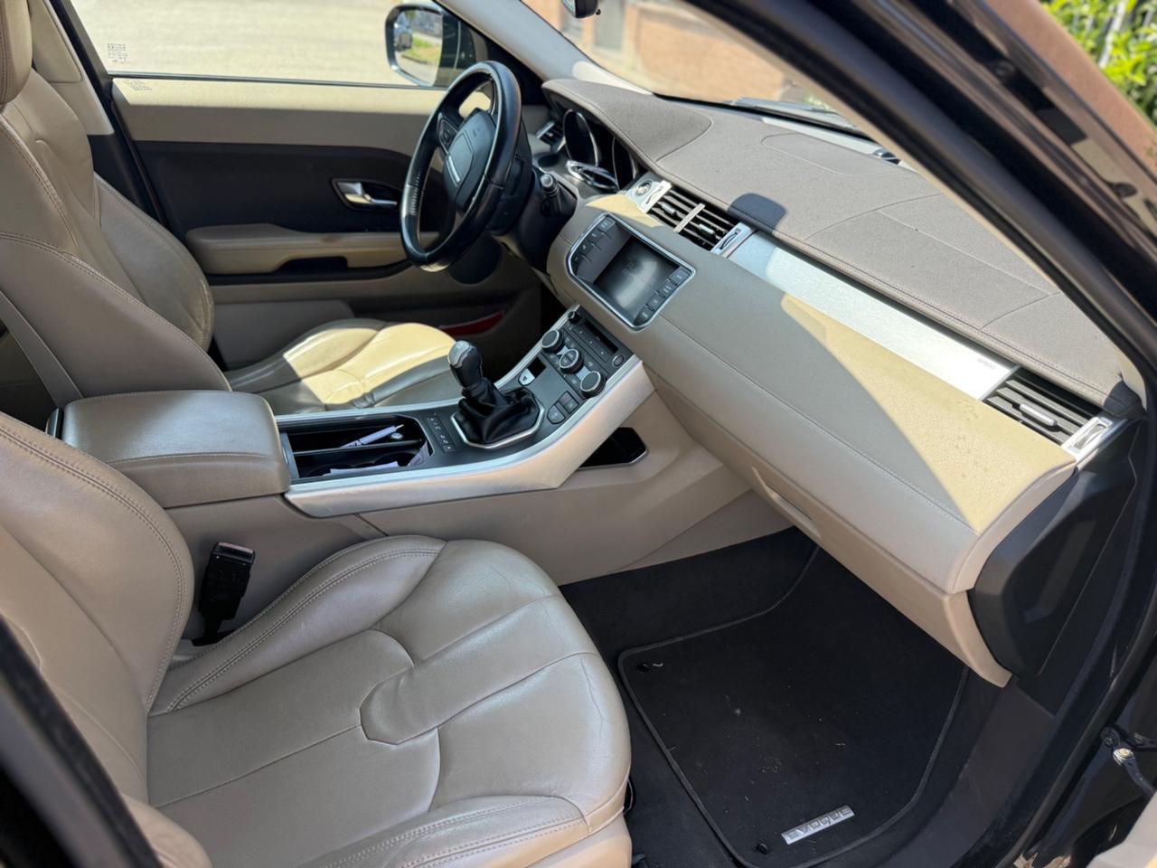 Land Rover Range Rover Evoque Range Rover Evoque 2.2 TD4 5p. Dynamic