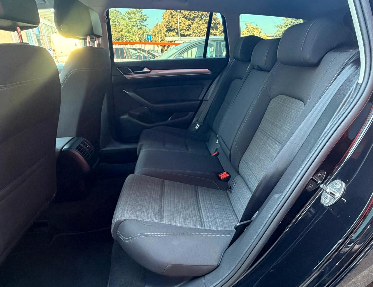Volkswagen Passat Variant 2.0 TDI SCR EVO DSG Executive