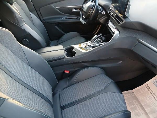 PEUGEOT 3008 1.5 BLUEHDi 130 CV EAT8 ALLURE PACK S&S