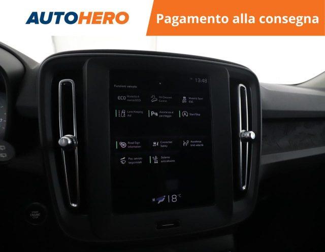VOLVO XC40 T3 Geartronic Momentum Core