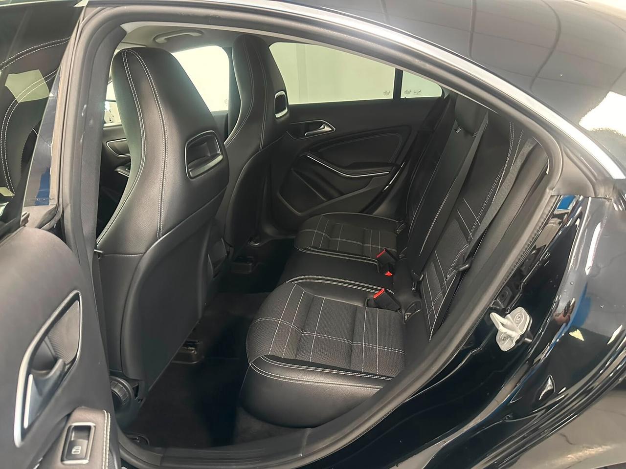 Mercedes-benz CLA 220 CDI Automatic Premium