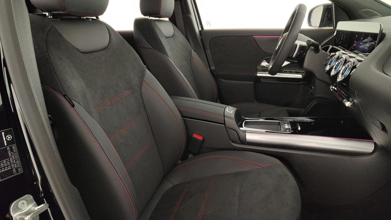 Mercedes-Benz GLA 180 d Automatic