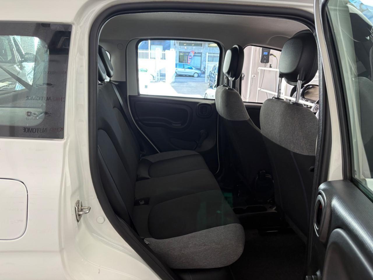 Fiat Panda 1.0 FireFly S&S Hybrid City Life 5 POSTI