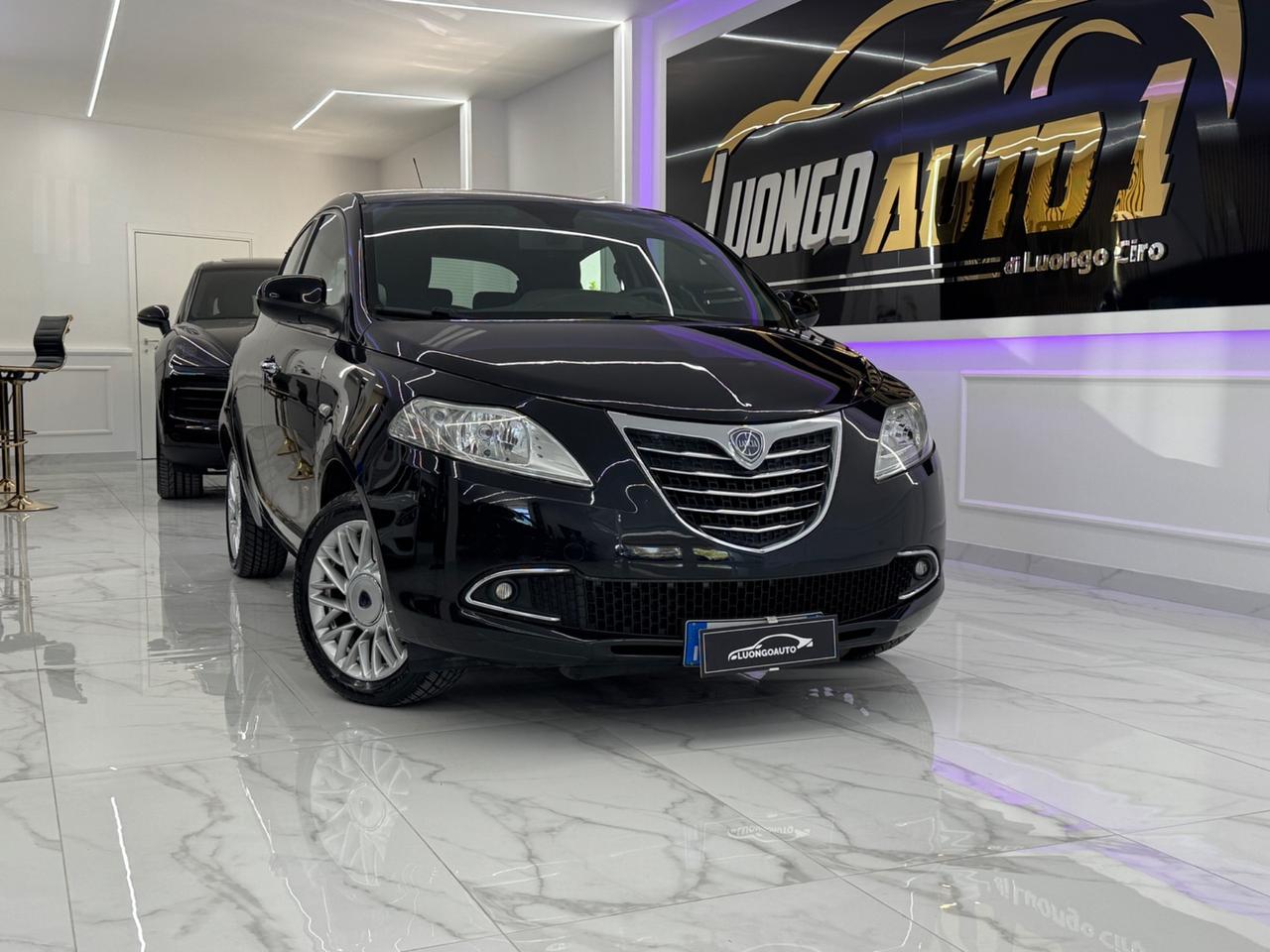 Lancia Ypsilon 1.2 GPL Ecochic Gold
