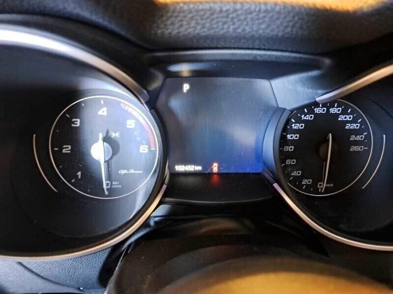 Alfa Romeo Stelvio 2.2 TD 190 CV AT8 Q4 Business PREZZO REALE