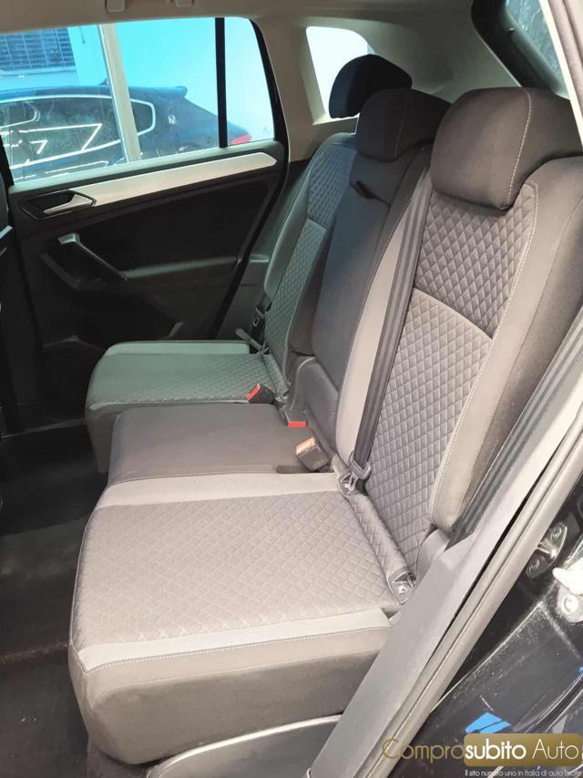 VOLKSWAGEN Tiguan 1.6 TDI SCR Urban BlueMotion Technology