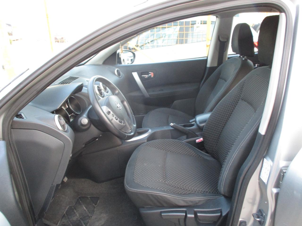 Nissan Qashqai 2.0 dCi DPF Tekna 2008