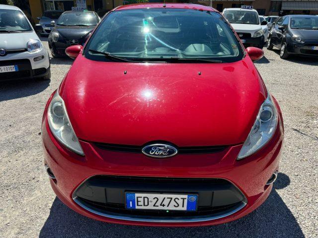 FORD Fiesta 1.4 5 porte Bz.- GPL Titanium