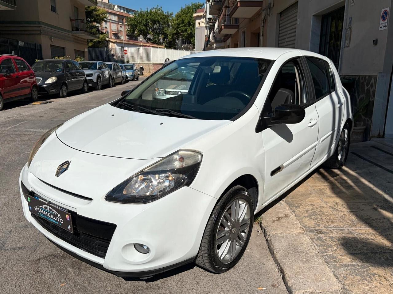 Renault Clio 1.2 COMPRESO TAGLIANDO&DISTRIBUZIONE