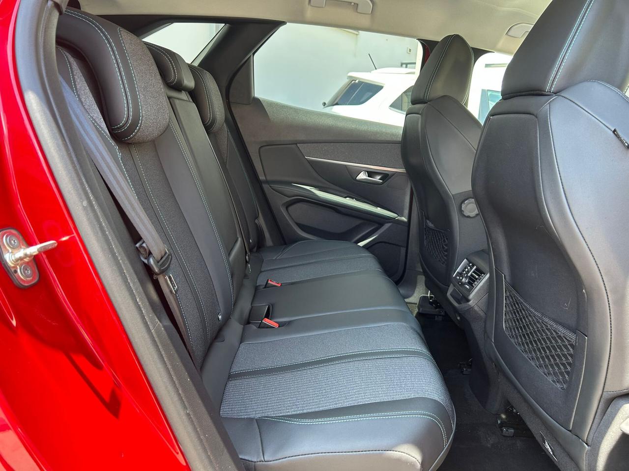 Peugeot 3008 1.5 BlueHDi 130Cv EAT8 Km87.000-2021