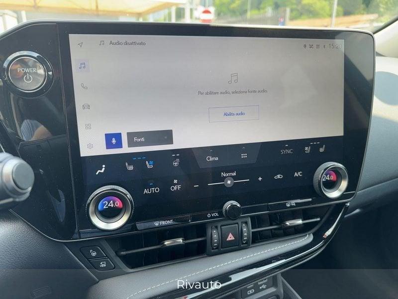 Lexus NX 2.5 plug-in Luxury 4wd e-cvt