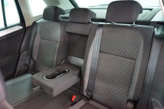 VOLKSWAGEN Tiguan 2.0 TDI SCR 4MOTION Business BlueMotion Technology