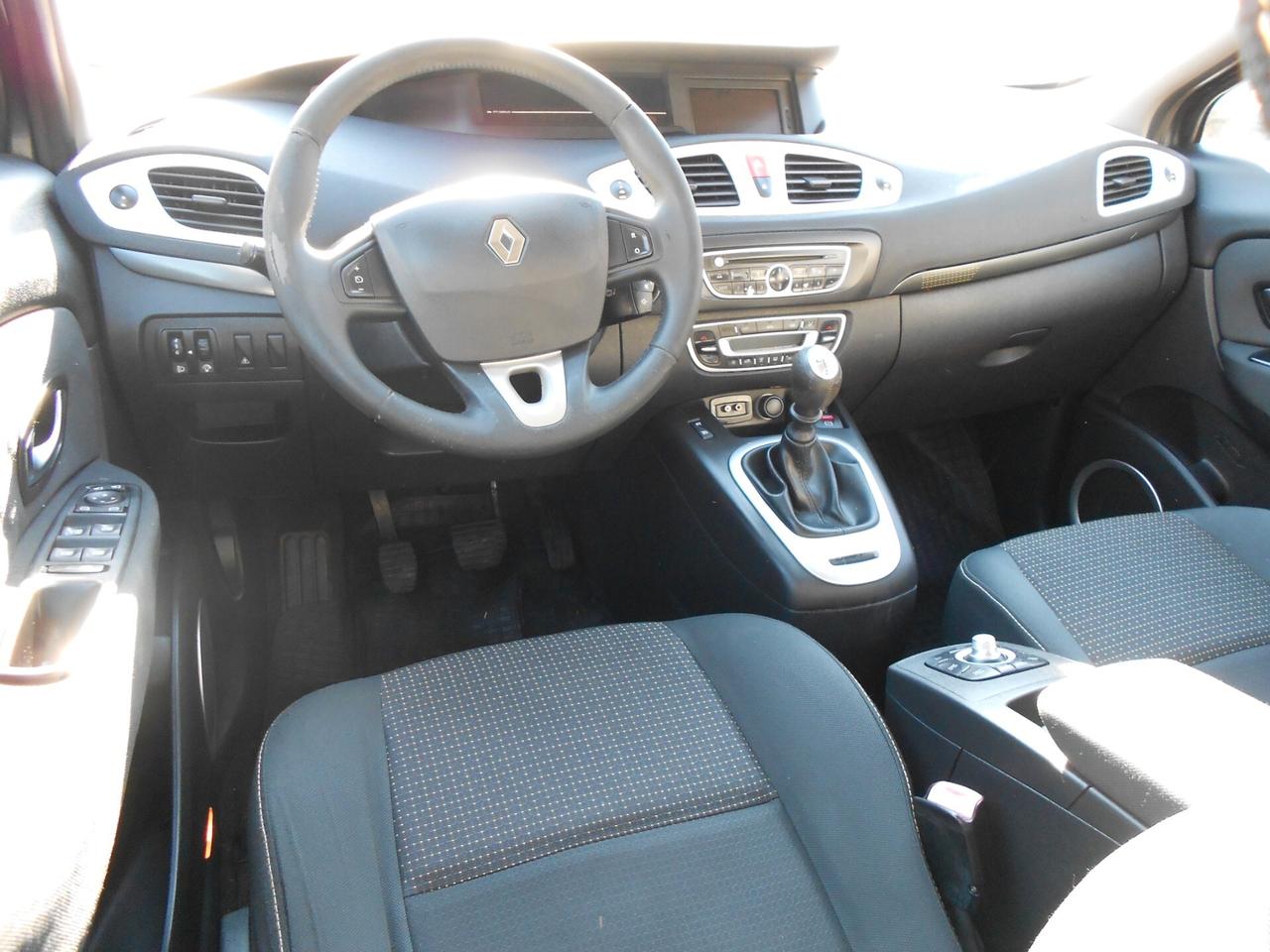 Renault Scenic Scénic 1.5 dCi 110CV Dynamique