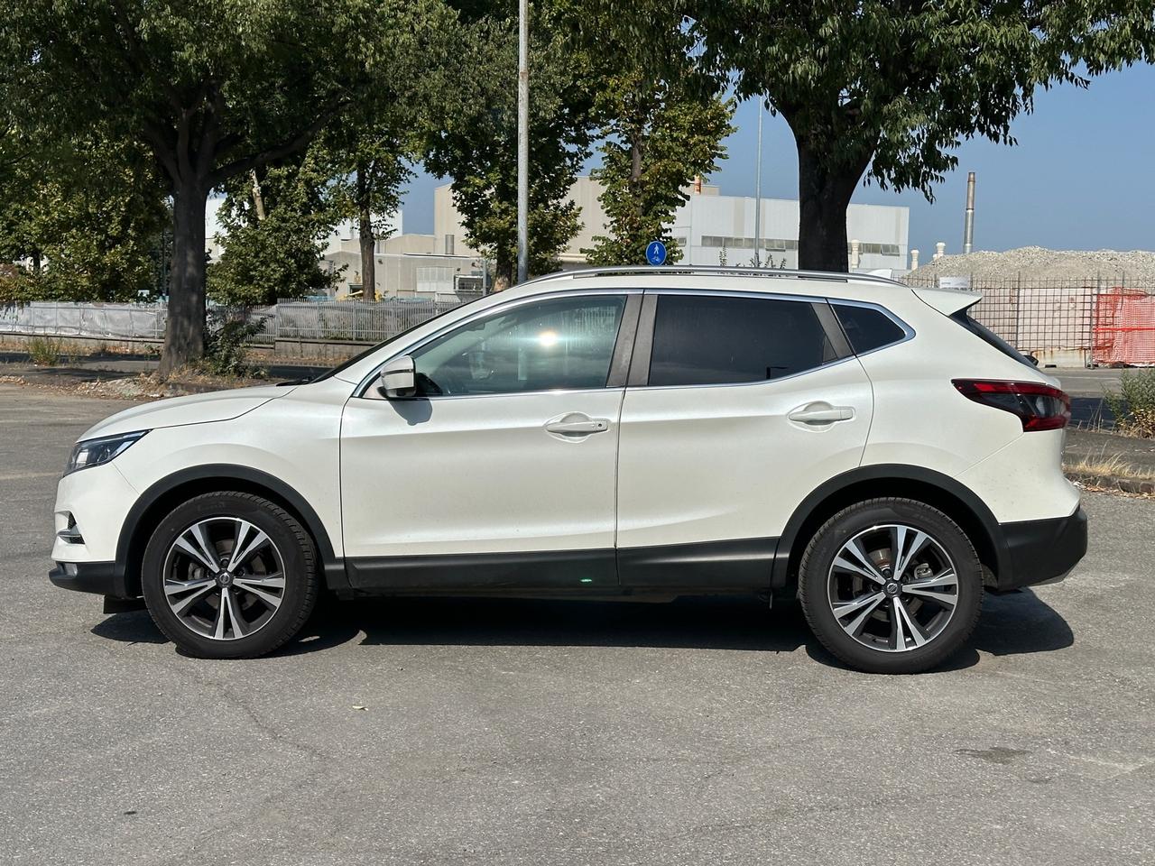 Nissan Qashqai 1.3 DIG-T 140 CV Tekna+
