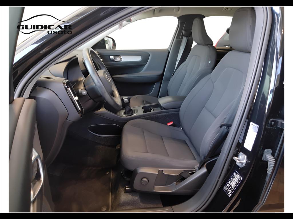 VOLVO XC40 - XC40 1.5 t2 Momentum my21