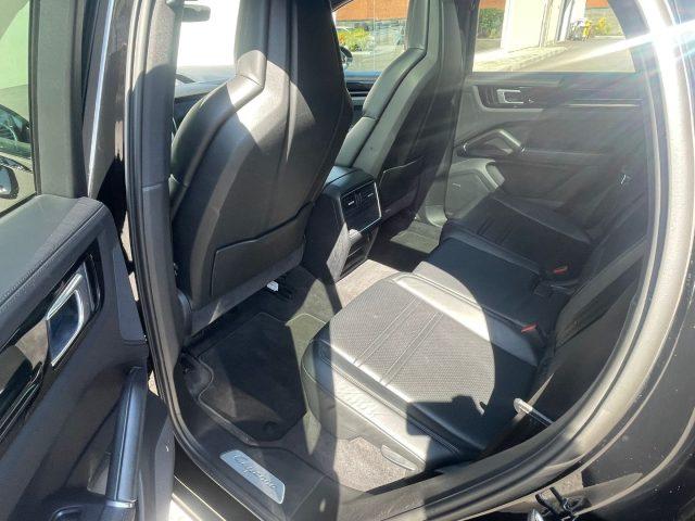 PORSCHE Cayenne Coupé 3.0 V6 340 CV E-Hybrid 4X4