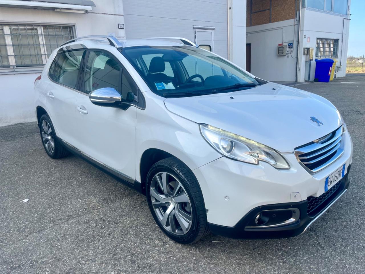 Peugeot 2008 1.6benz 2014 141.000km tagliandati