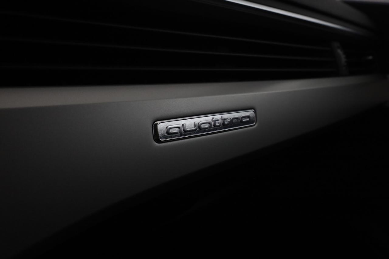 AUDI A4 5ª serie A4 Avant 40 TDI quattro S tronic Business