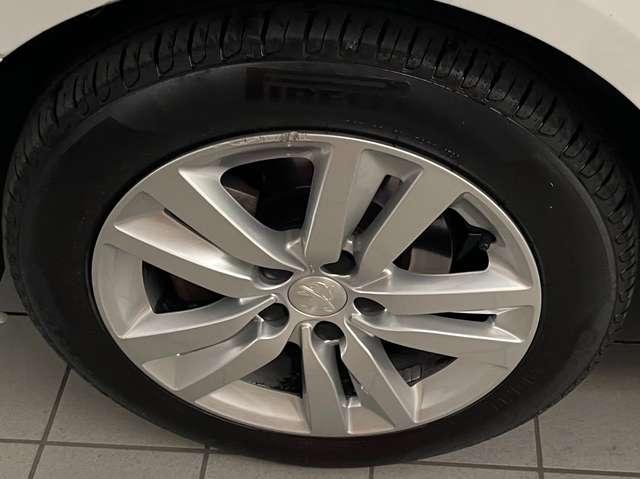 Peugeot 308 1.5 bluehdi 130cv Active Pack