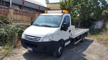Iveco daily 65c18 carro attrezzi pianale fisso
