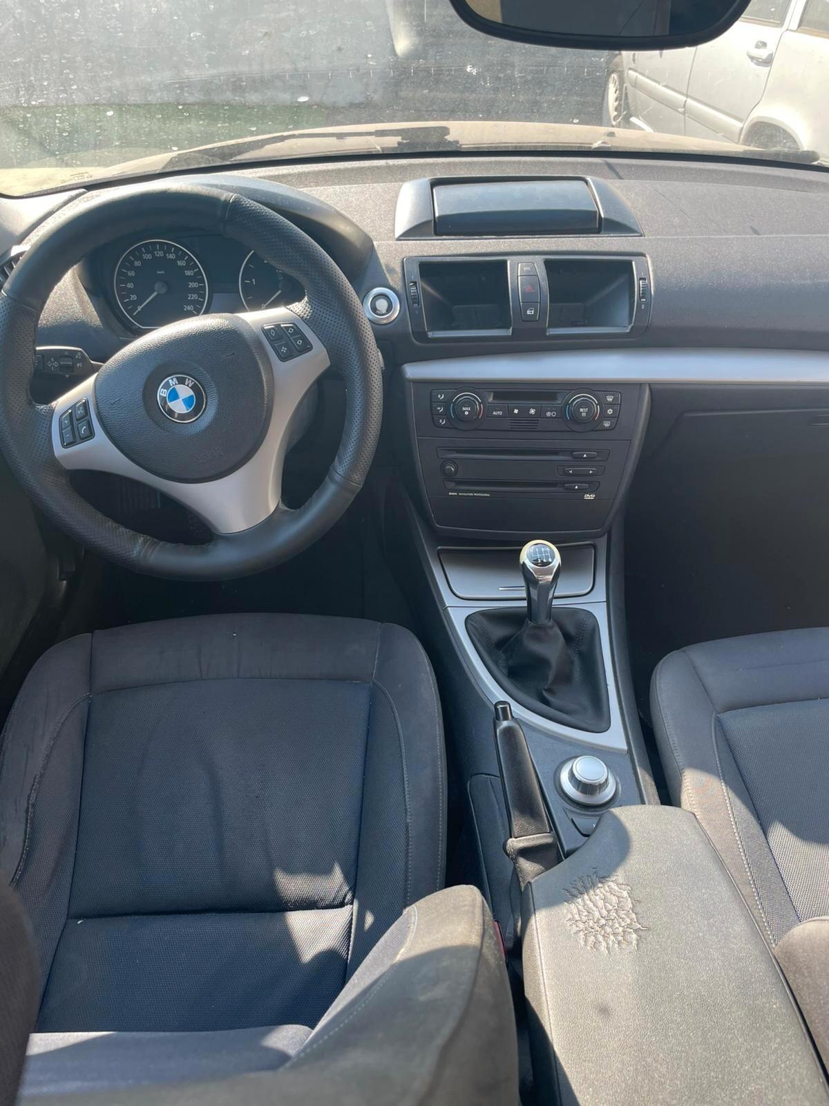 Bmw 118 118d cat 5 porte Attiva