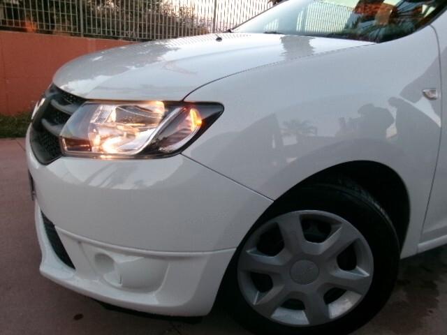 Dacia Sandero 1.2 75CV Lauréate