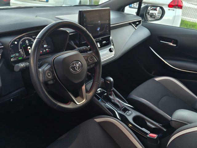 TOYOTA Corolla 2.0 Hybrid GR SPORT