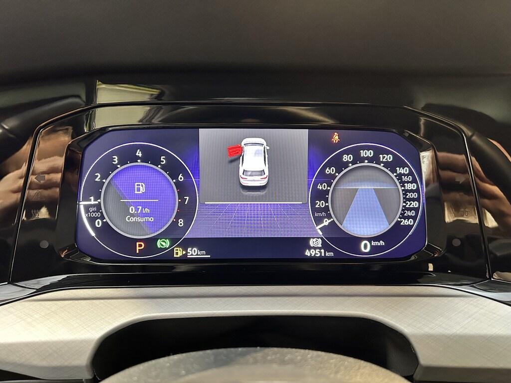Volkswagen Golf 1.0 eTSI EVO Life DSG