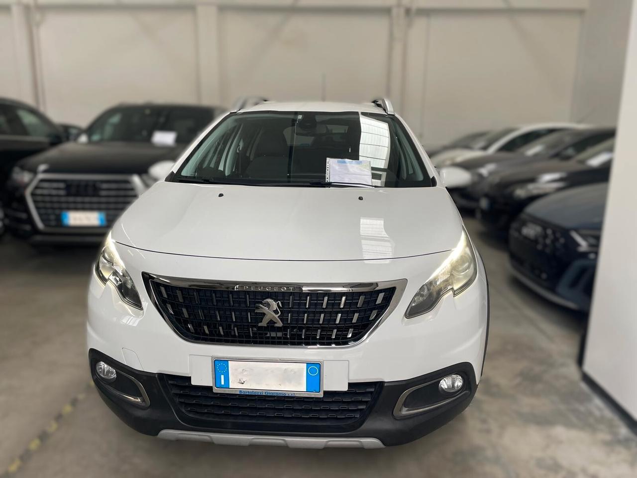 Peugeot 2008 BlueHDi 100 Allure