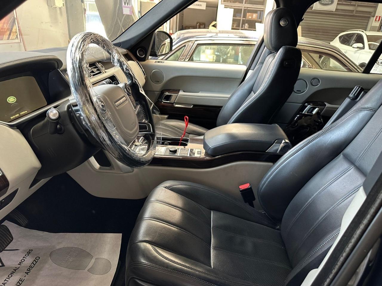Land Rover Range Rover Range Rover 3.0 TDV6 Autobiography
