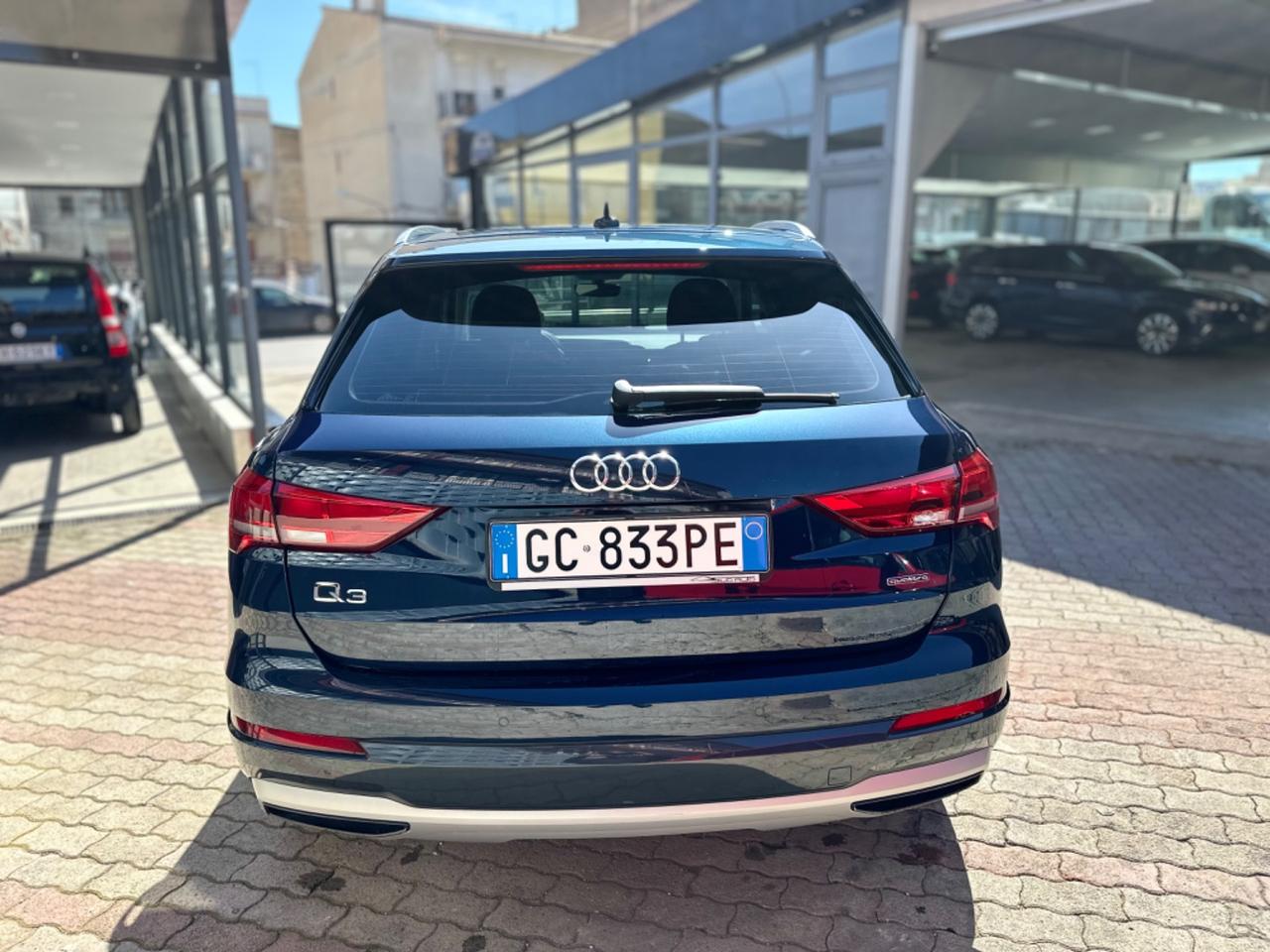 Audi Q3 35 TDI quattro 150 S Tronic NAVI LED 2021