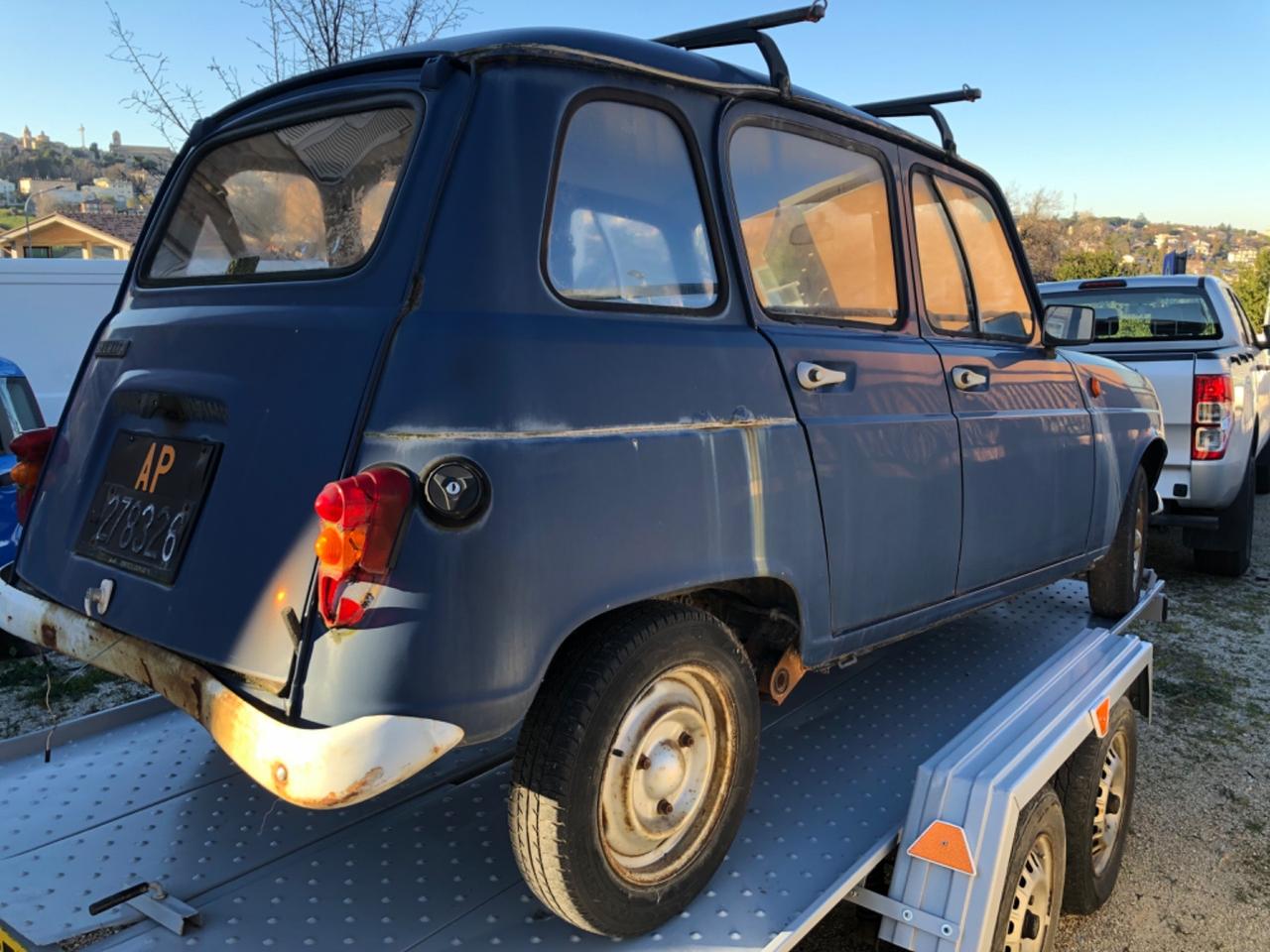 Renault R4 850cc