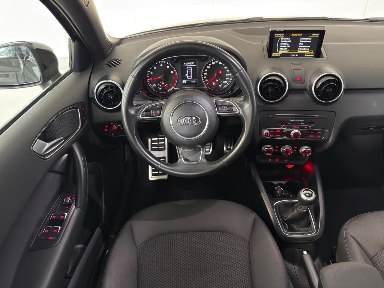 Audi A1 1.0 TFSI ultra Sport S-LINE OK NEOPATENTATI