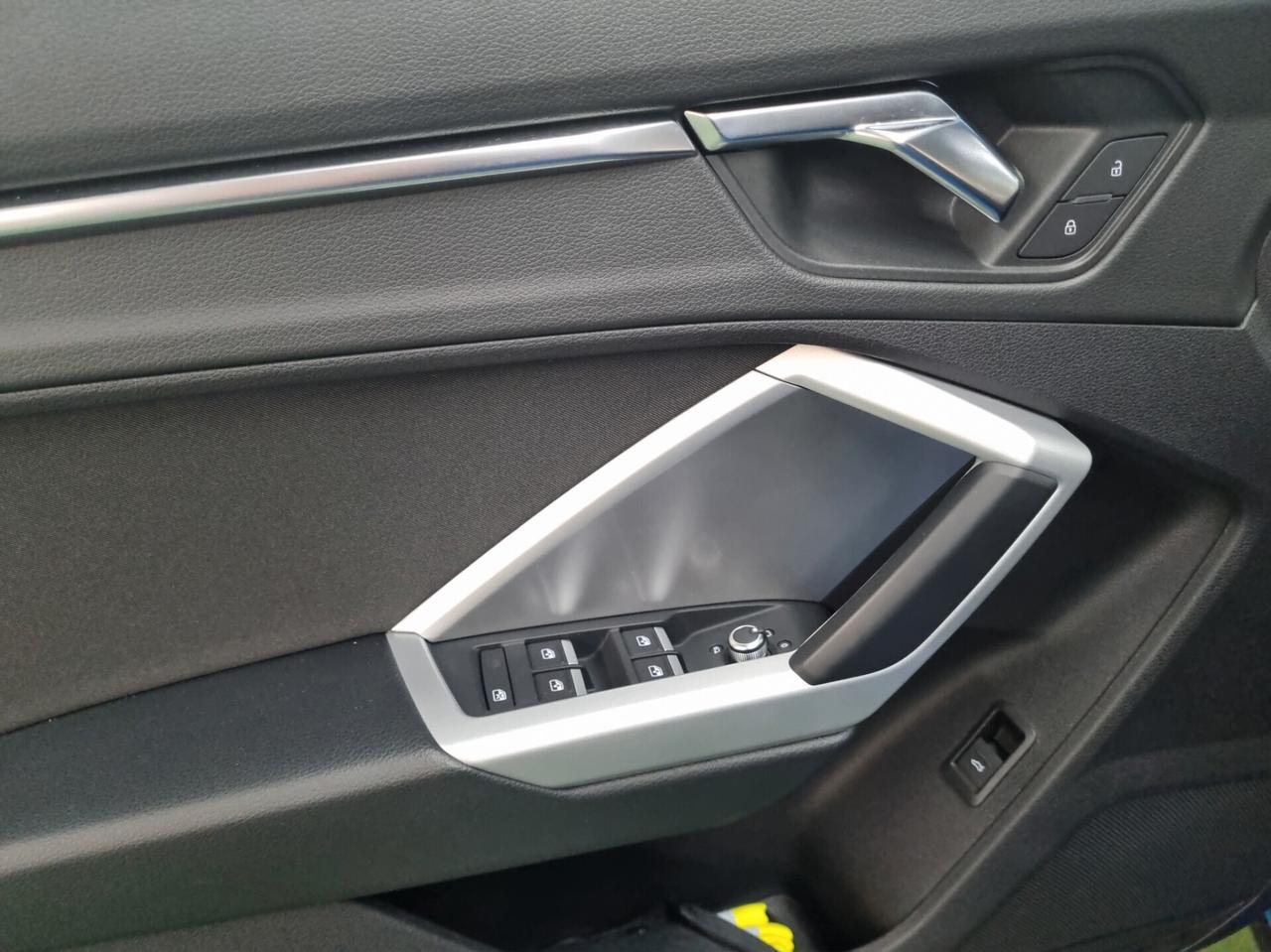 Audi Q3 SPORTBACK 35 TFSI S tronic line edition