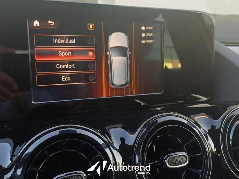 Mercedes-Benz Classe B B 180 d 116 CV Automatica NAVI Executive