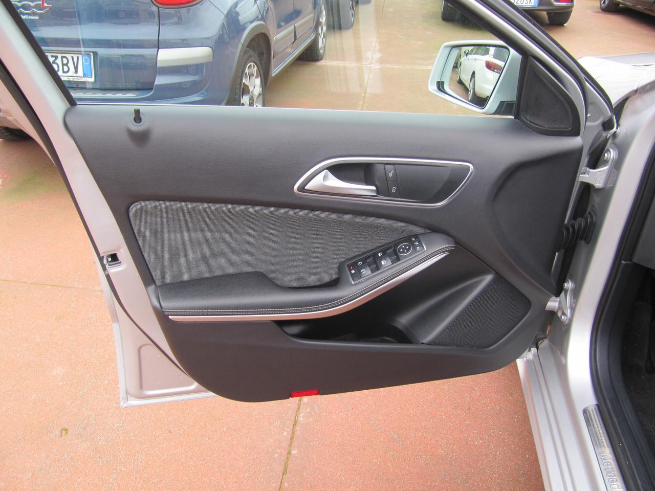 Mercedes-benz A 160 d Automatic Sport -